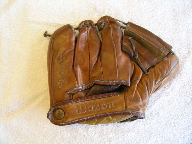 Preacher Roe Wilson A2964 Back Doug